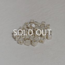 画像1: 20pcs 3.4mm Silver tiny cube beads