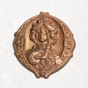 画像2: 34x31 brass victorian girl medallion