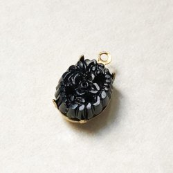 画像2: 12x10 OV Jet carved floral cabochon