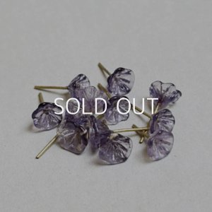 画像1: 7~8mm glass flower pin "Lavender"