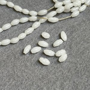 画像1: 20pcs 3x5~6 baroque rice "White Alabaster"