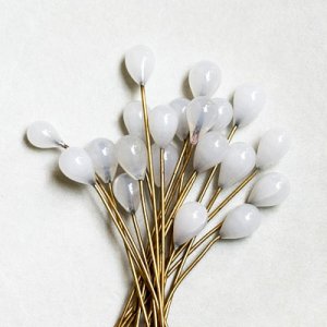 画像3: 10x7 White Opal drop pin