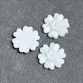 21.5mm White flower cabochon