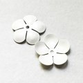 25mm White 5-petal enameled flower