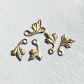 2pair 14x9 acanthus leaf charm L&R set