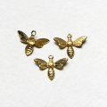 17x13 Bee charm 