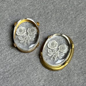 画像2: 25x18 OV Clear Rose intaglio