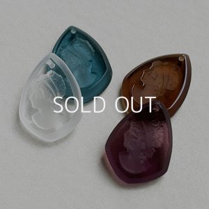 画像2: 22x16 shield intaglio pendant "Montana"