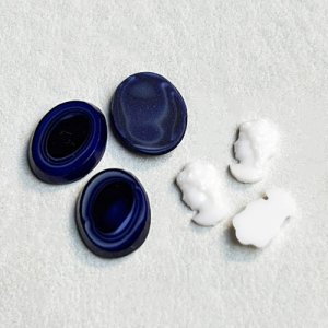 画像2: 10x8 OV Blue agate & plastic lady head set