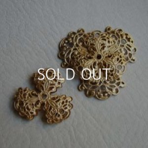 画像3: brass 25mm clover filigree