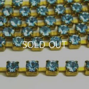 画像1: "Lt/Sapphire" VSW 24pp rhinestone chain 