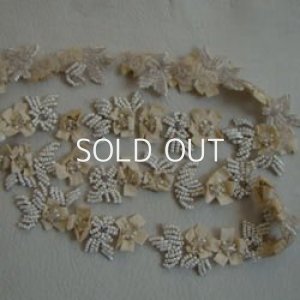 画像2: Ivory  & Cream vintage beads trim