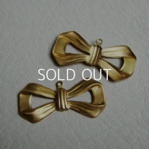 画像1: brass Bow charm