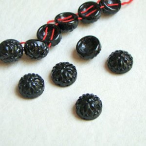 画像1: 10mm "Jet" Flower 2-hole antique beads