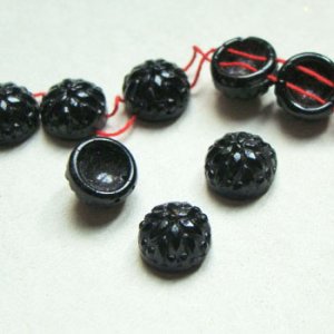 画像2: 10mm "Jet" Flower 2-hole antique beads