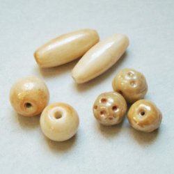 画像2: 2pcs 13〜14mm "Beige" beads
