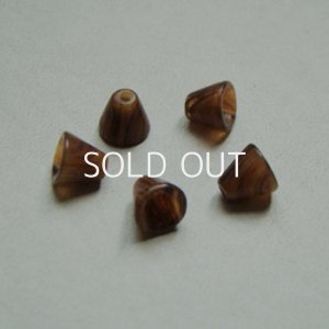 画像1: 2pcs 6mm cone beads "Brown"
