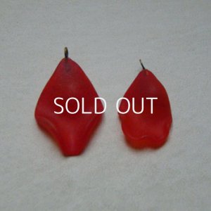 画像2: 20x15 Red petal drop "M"