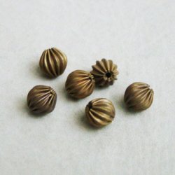 画像1: aged brass 8mm corrugate beads