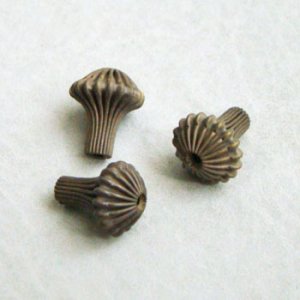 画像1: aged brass 14x11 mushroom drop