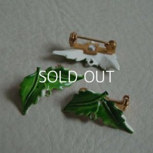 画像1: enameled leaf brooch