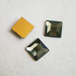 画像1: 2pcs 10mm SQ "BKD" faceted cabochon