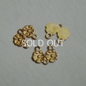 画像1: 2pcs brass 2-flowers 2 to1 connector