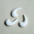 画像1: 2pcs 17×10 Horn "Chalk White" (1)