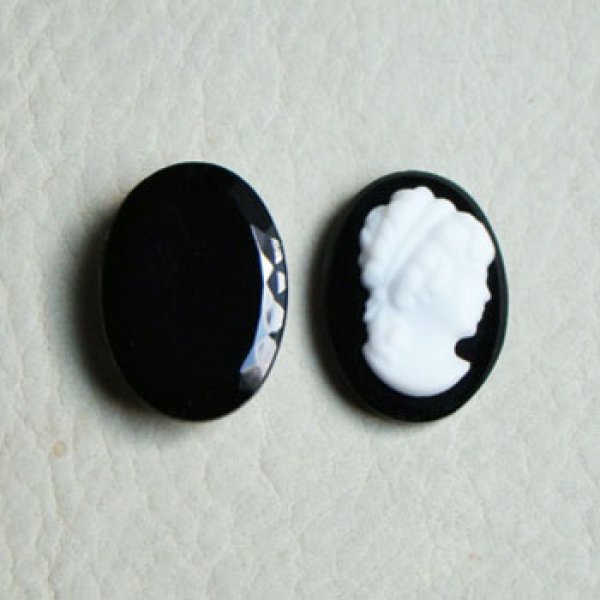 画像1: 24×17 black / white cameo (1)