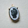 画像2: 18×13 OV White / Black warrior cameo (2)