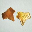 画像1: brass Ivy leaf charm "L"  (1)