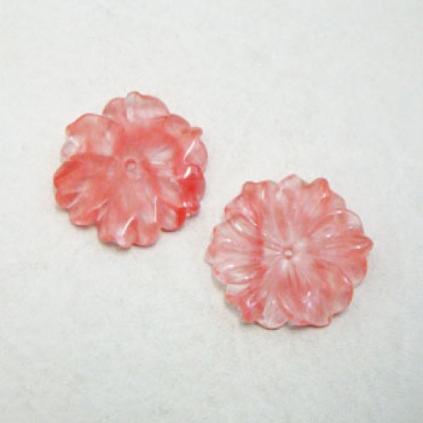 画像1: 30mm faux Strawberry Quartz flower (1)