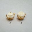 画像3: 8mm carved bone flower cabochon (3)