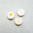 画像4: 8mm carved bone flower cabochon (4)