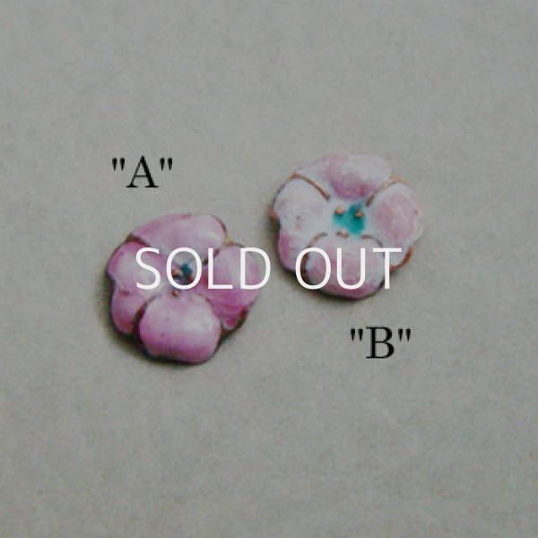 画像2: 13mm "Rose Pink/ White" enameled flower (2)