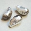 画像1: 33x20 gray~silver baroque drop pearl (1)