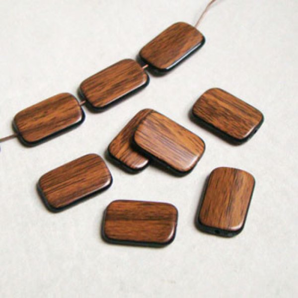 画像1: 2pcs 18x12 faux Wood lucite beads (1)