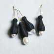 画像2: 28x13 Balck silk covered drop beads (2)