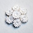 画像2: 25x27 White celluloid daisy cabochon (2)