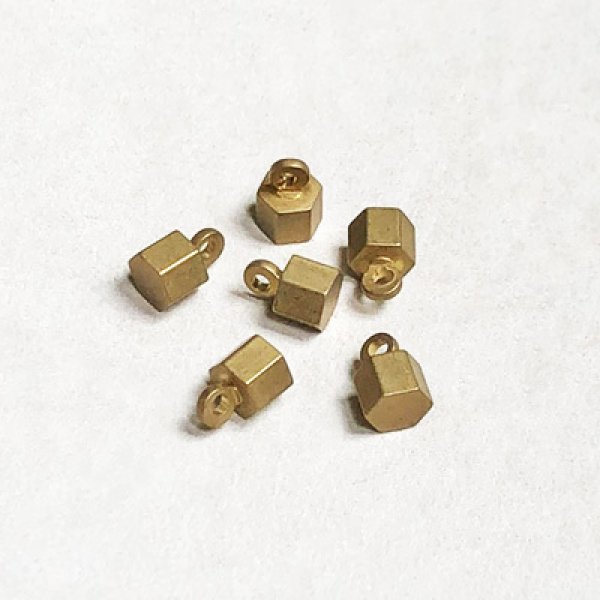 画像1: 2pcs 6x4 brass hexagon drop charm (1)