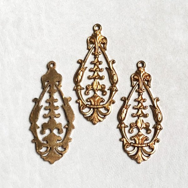 画像1: 35x15 victorian filigree drop charm (1)