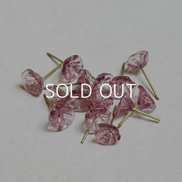 画像1: 7~8mm glass flower pin "Pink" (1)