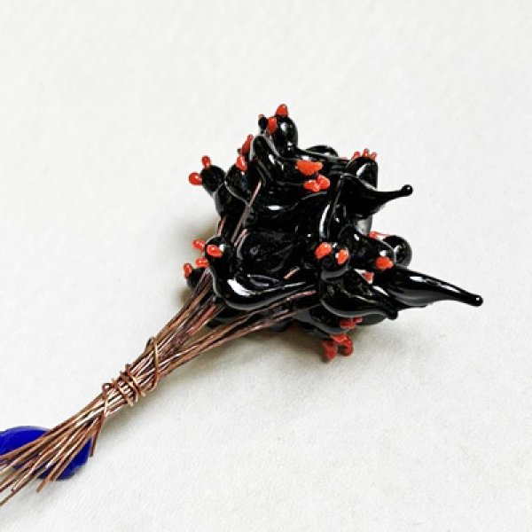 画像1: Black Bird glass on wire pin (1)