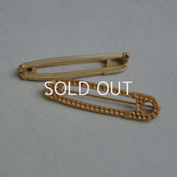 画像1: 50.5x12 brass saftypin brooch base (1)