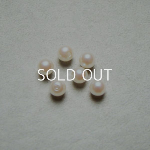 画像1: 6pcs 4mm ivory 1/2 drilled pearl (1)